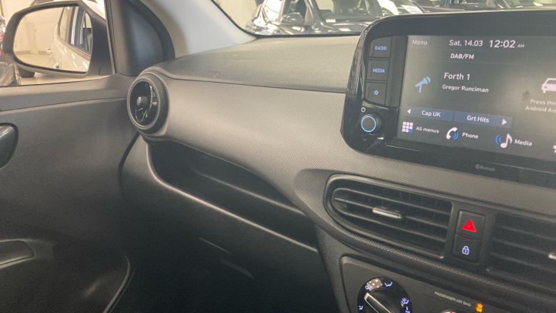 Hyundai i10 1.0 MPi SE Connect 5dr Petrol Hatchback